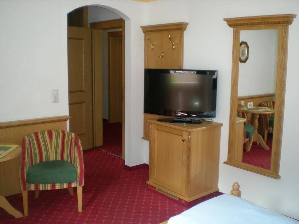 Landhotel Denggerhof Mayrhofen Εξωτερικό φωτογραφία